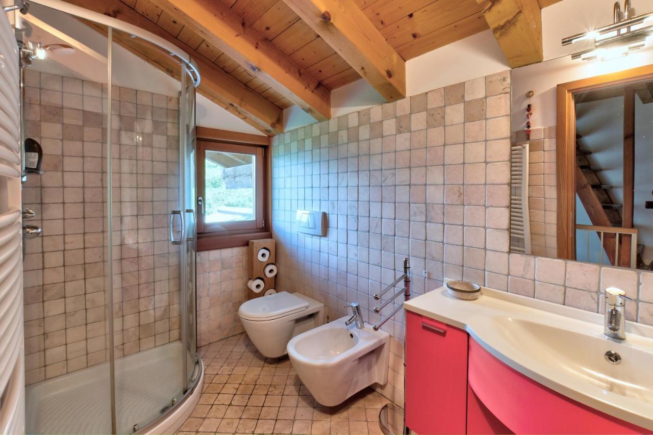 Chalet Con Piscina E Vista Panoramica 콜리코 외부 사진